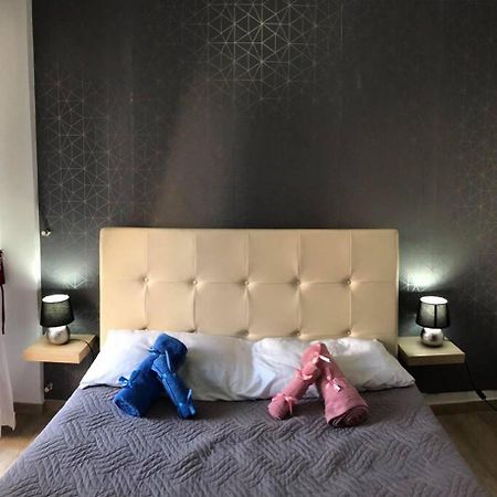 Urban Apartment In Heraklion Center ภายนอก รูปภาพ