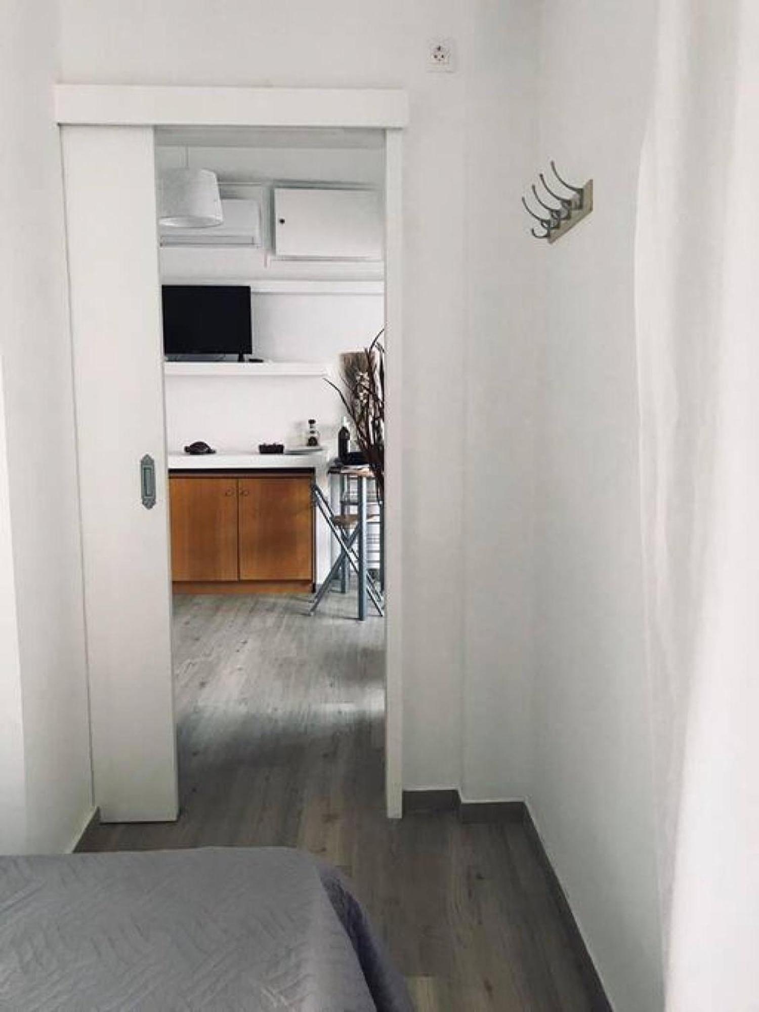 Urban Apartment In Heraklion Center ภายนอก รูปภาพ