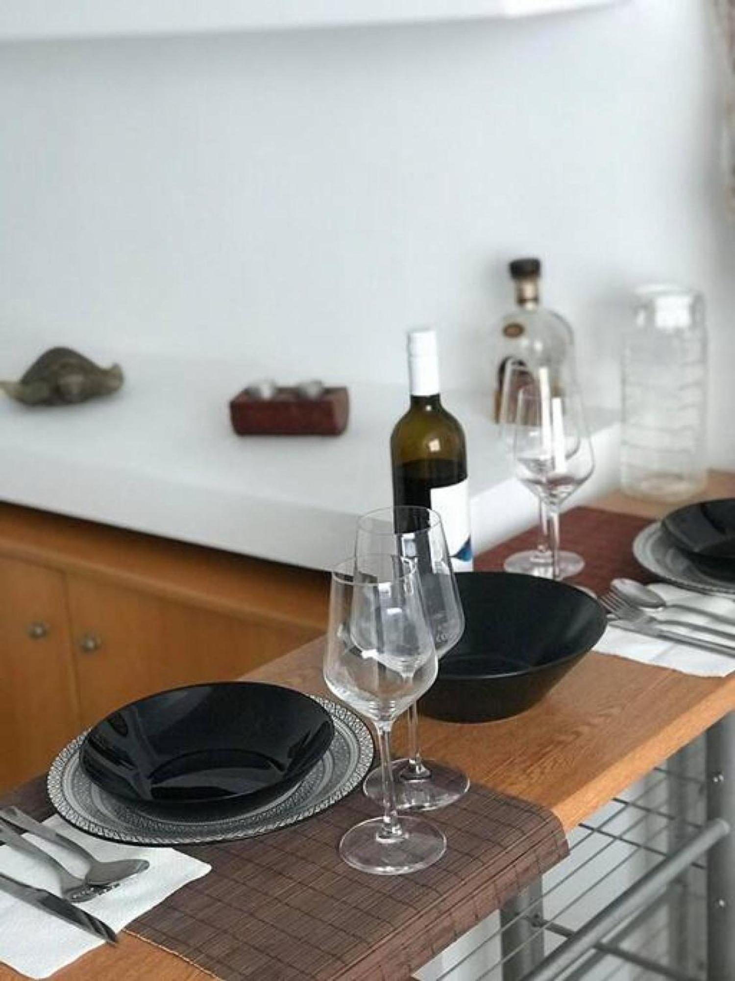 Urban Apartment In Heraklion Center ภายนอก รูปภาพ